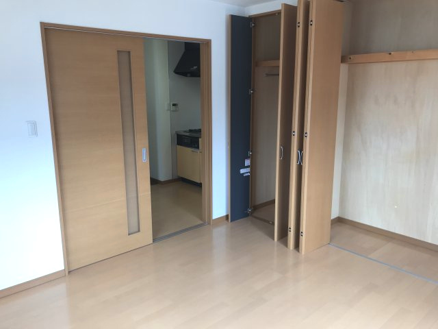 ハイツマコトCの洋室