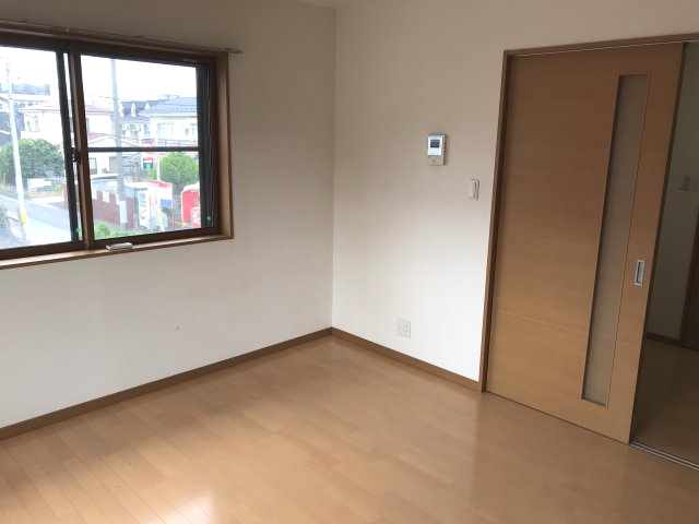 ハイツマコトCの洋室