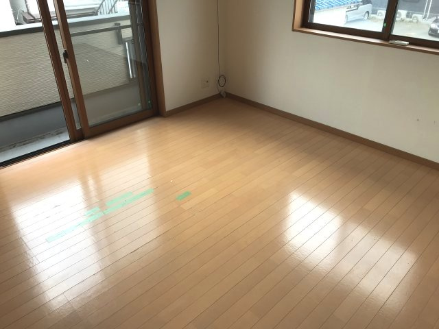 ハイツマコトCの洋室