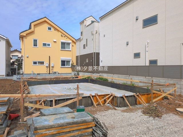 《仲介手数料無料》練馬区南田中１丁目2-16新築一戸建ての外観