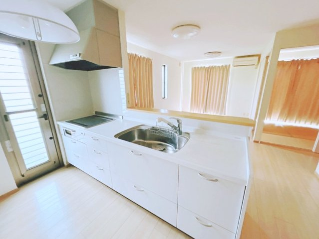 中古戸建のキッチン