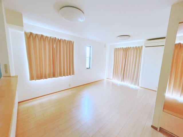 中古戸建の居間・リビング