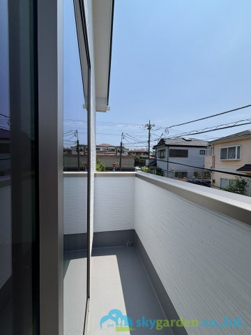 二宮町富士見が丘7期　新築戸建　全1棟1号棟のバルコニー