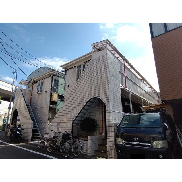 メゾンクレセールの外観