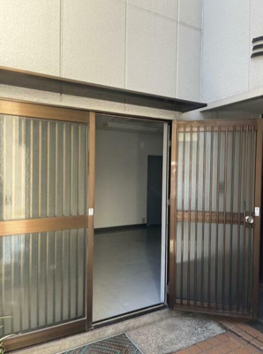 【エントランス】 | ミヨシビル