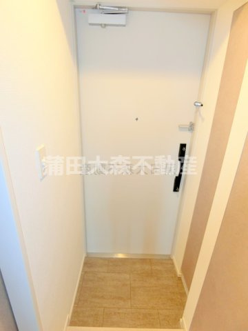 RJRプレシア蒲田の玄関