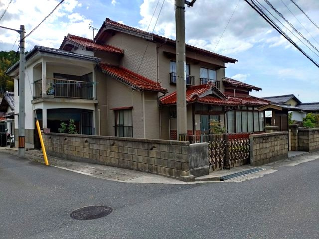 安来市切川町戸建の外観