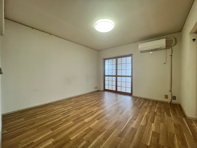 【洋室】 | 明石大窪住宅1号棟