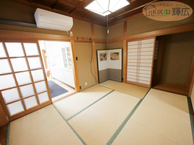 高砂市高砂町藍屋町　中古戸建の和室