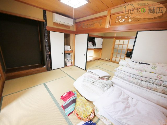 高砂市高砂町藍屋町　中古戸建の和室