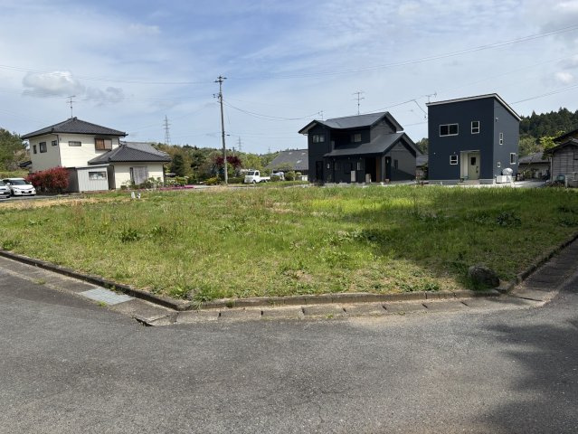遠野町滝女ノ沢　72坪