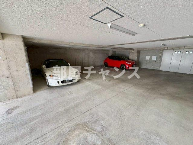 Grance Kotobukiの駐車場