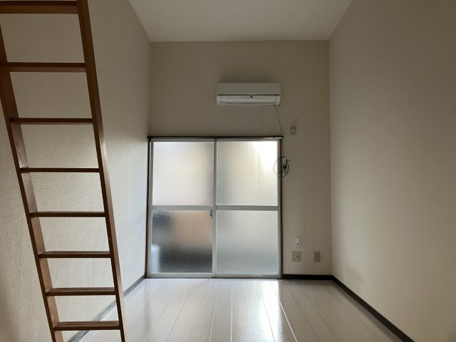 フラット妻田の居間・リビング|参考写真