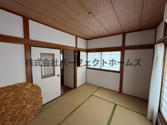 禁野本町1丁目戸建　賃貸の和室|和室があれば、来客や子供用のスペースとして活躍します
