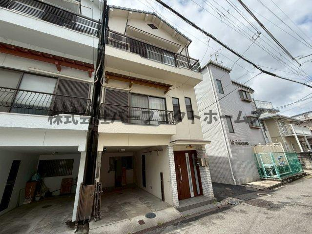 禁野本町1丁目戸建　賃貸の外観|外観も気になるポイント