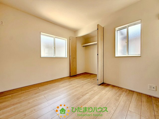 久喜市本町2丁目2期　新築一戸建て　03の収納