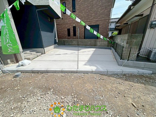 久喜市本町2丁目2期　新築一戸建て　03の駐車場|2026/5/15　撮影