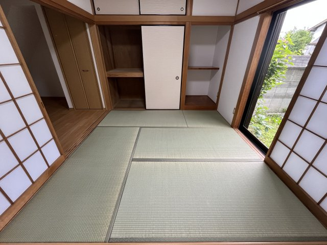 さいたま市岩槻区貸家の収納|一階和室収納です