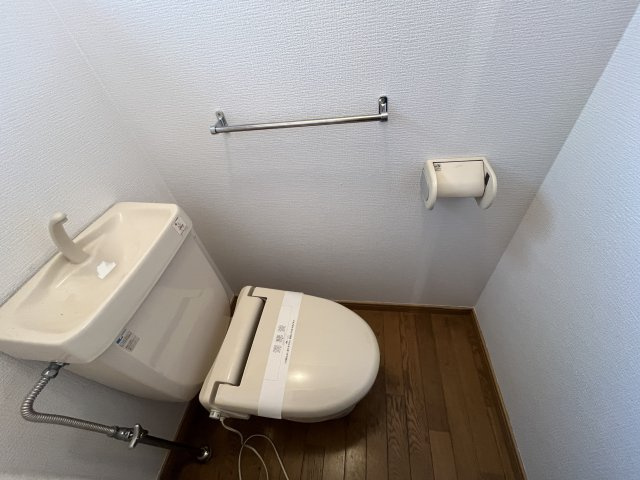 さいたま市岩槻区貸家のトイレ|使いやすいトイレです
