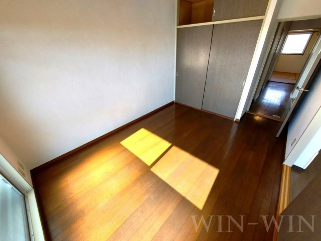 レ・セゾン菰口 Aの洋室|イメージ（同建物内別部屋の写真です）