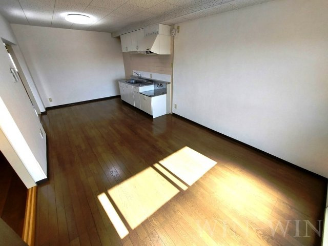 レ・セゾン菰口 Aの内装|イメージ（同建物内別部屋の写真です）