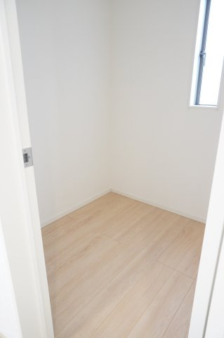 越谷市大字大林 新築分譲住宅 全2棟 1号棟のその他|サービスルーム 2帖
