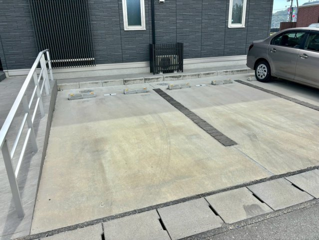 Rainbowの駐車場