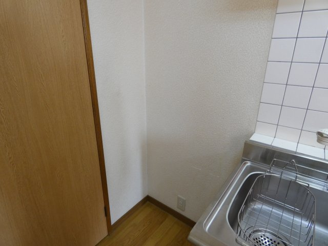 ピアヒルズⅡのキッチン|冷蔵庫置き場