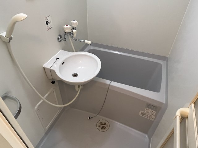 エクセレント弥生の浴室