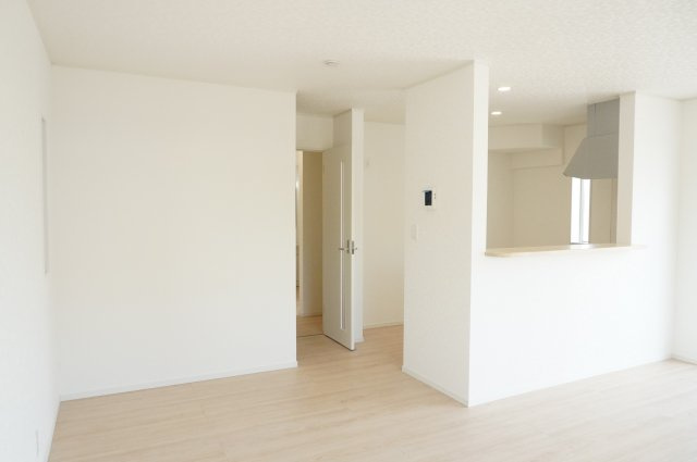 越谷市大字大林 新築分譲住宅 全2棟 2号棟の居間・リビング
