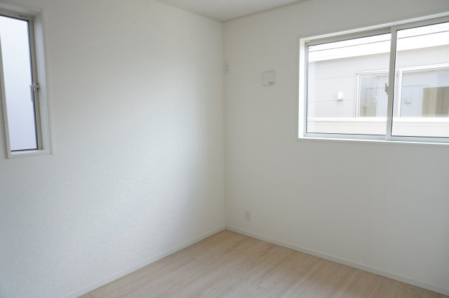越谷市大字大林 新築分譲住宅 全2棟 2号棟のその他|サービスルーム 5帖