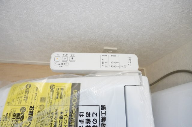 越谷市大字大林 新築分譲住宅 全2棟 2号棟のトイレ