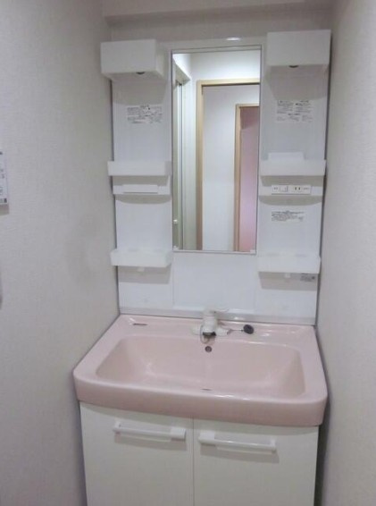 豊栄西荻マンションの洗面所