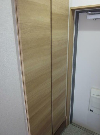 豊栄西荻マンションの玄関