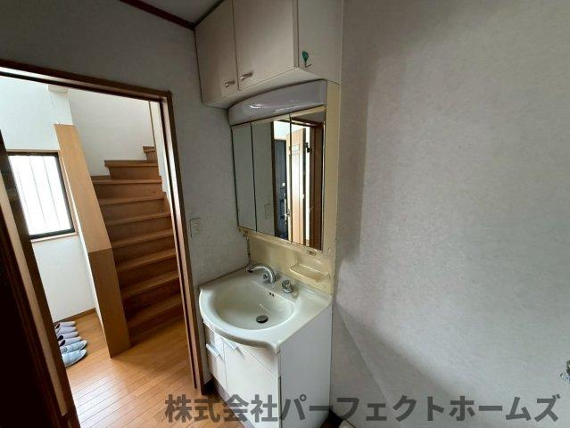 【独立洗面台】の画像