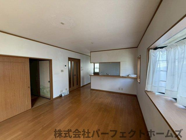 【居間・リビング】の画像