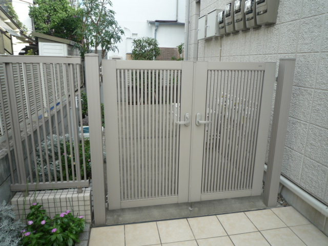 Ｅｎｓｏｌｅｉｌｌｅｅのエントランス
