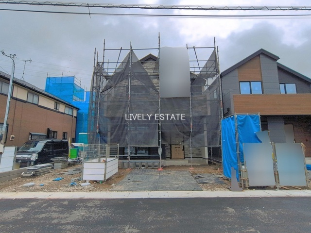 越谷市大字大泊 新築分譲住宅 全3棟 2号棟の外観