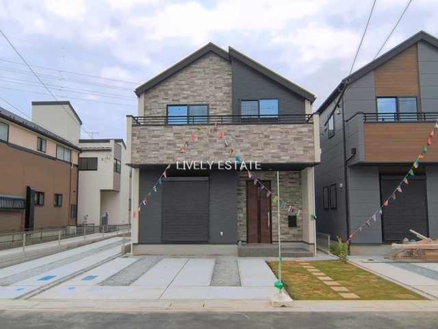 越谷市大字大泊 新築分譲住宅 全3棟 2号棟の外観