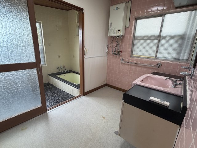 熱海市　熱海自然郷の洗面所|洗面脱衣所