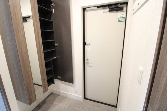 カトルカールⅡの玄関|※同タイプの部屋写真です