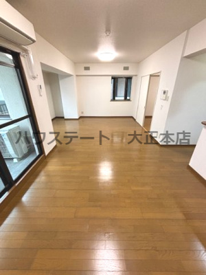 【居間・リビング】 | プルミエール南堀江 仲介手数料無料