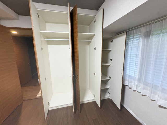ハピアス西神南の収納