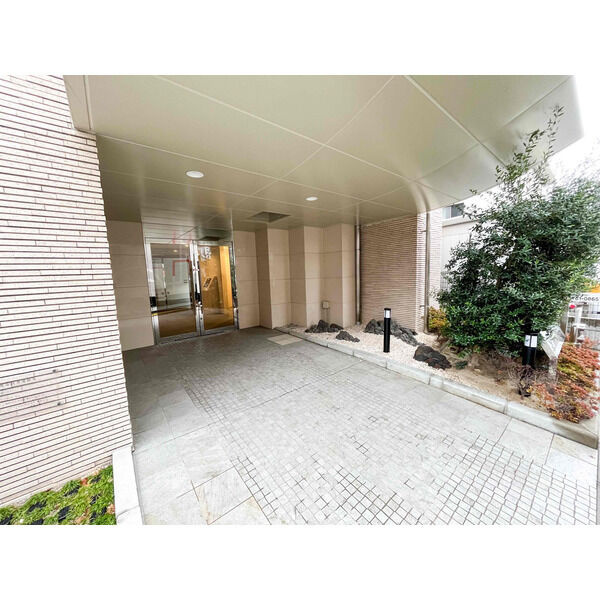  LUCIS高宮　玉川小学校区のエントランス|LUCIS高宮