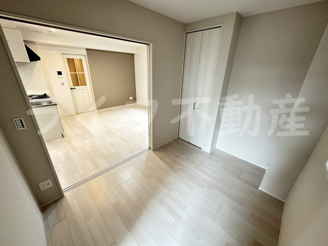Louis Apartment長瀬ノールの居間・リビング