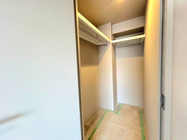 エクセシオール港区海岸の収納|まもなくリフォーム工事完了予定。
早めのご見学をお待ちしております。