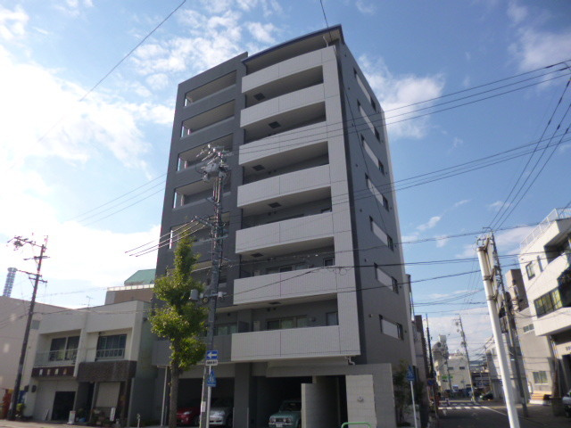 アクアブルー