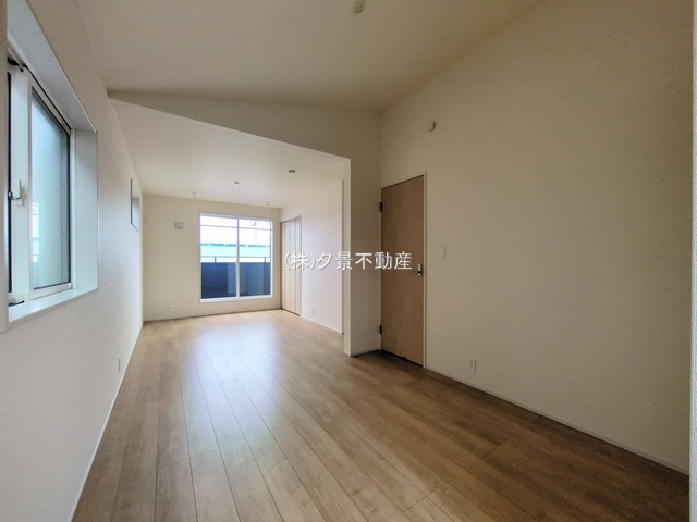 《仲介手数料無料》上尾市本町５丁目5-17新築一戸建てブルーミングガーデンの洋室