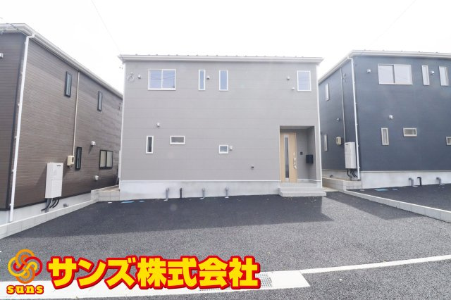 二本松市郭内2丁目　　　　５号棟　　　二本松北小学校、二本松第１中学区の外観|北側から見た駐車場を含む外観