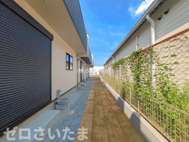 《仲介手数料無料》上尾市本町５丁目5-17新築一戸建てブルーミングガーデンの外観